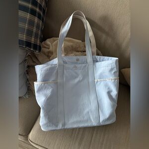 Daily Multi-Pocket Tote Bag 20L - Windmill light blue and white opal